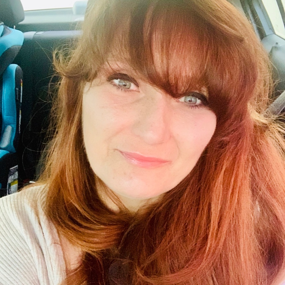 Meet your Posher, Joy